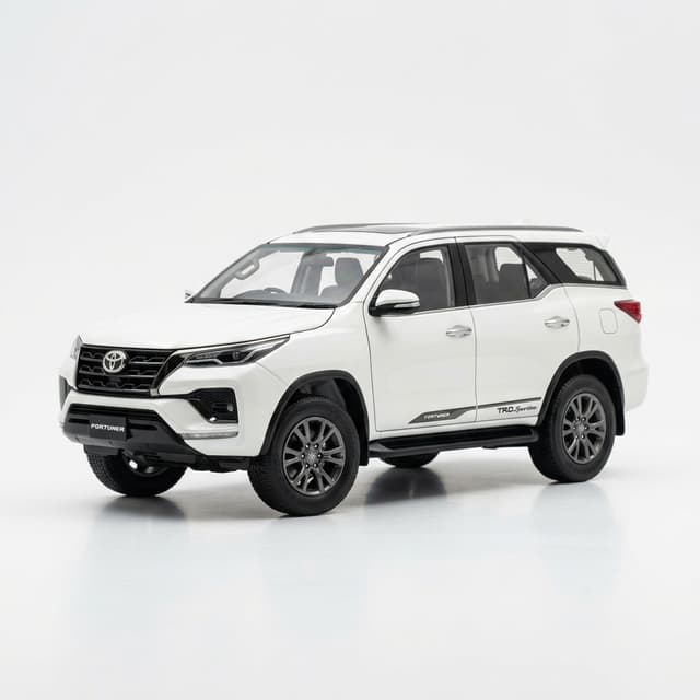 Fortuner Replica